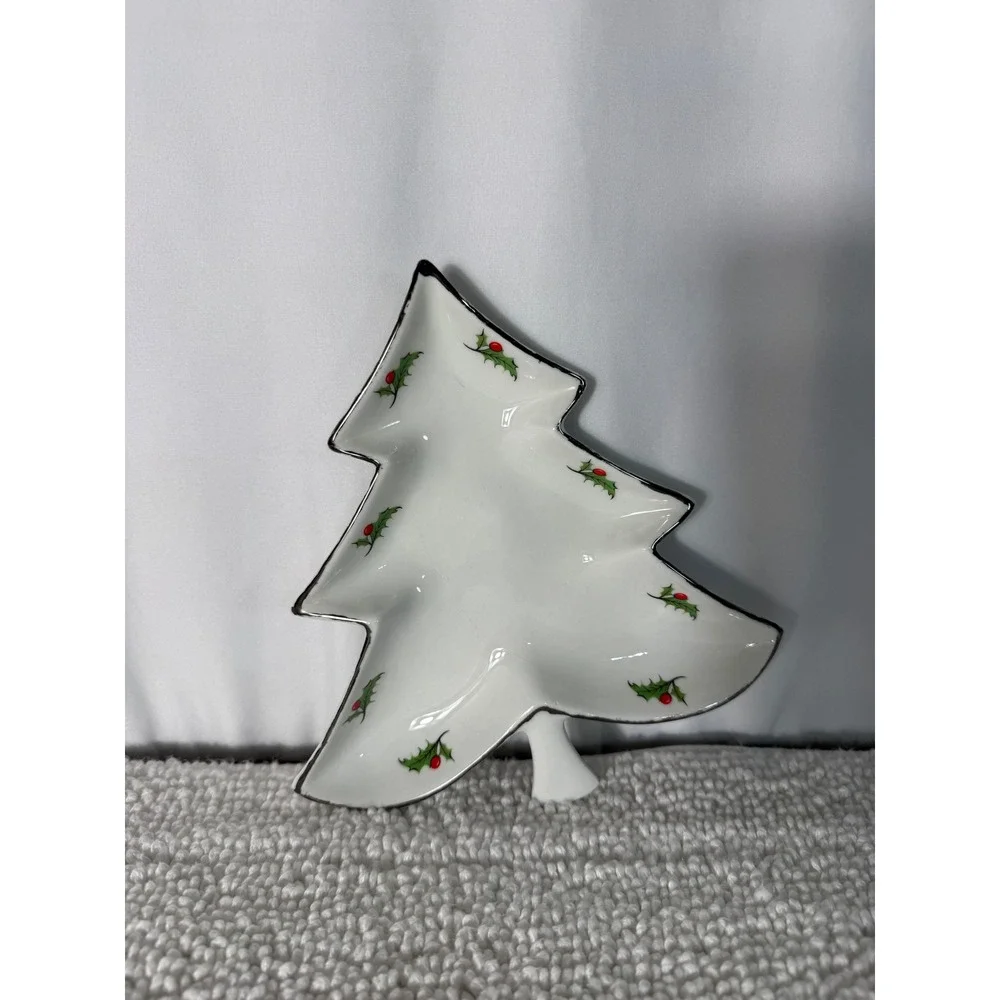 VTG Christmas Tree Shaped Dish Holly Berry Design White Porcelain Candy Dish‎
